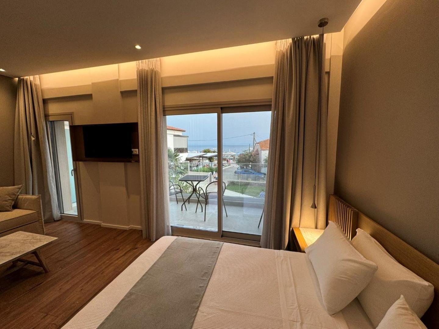 Studio Nikiti Beach 외부 사진